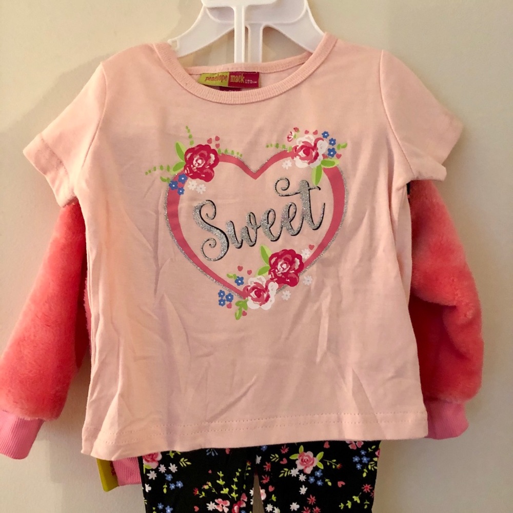 NWT 3 Piece Set
